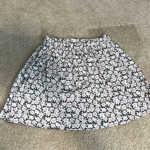 Hollister size small floral skirt